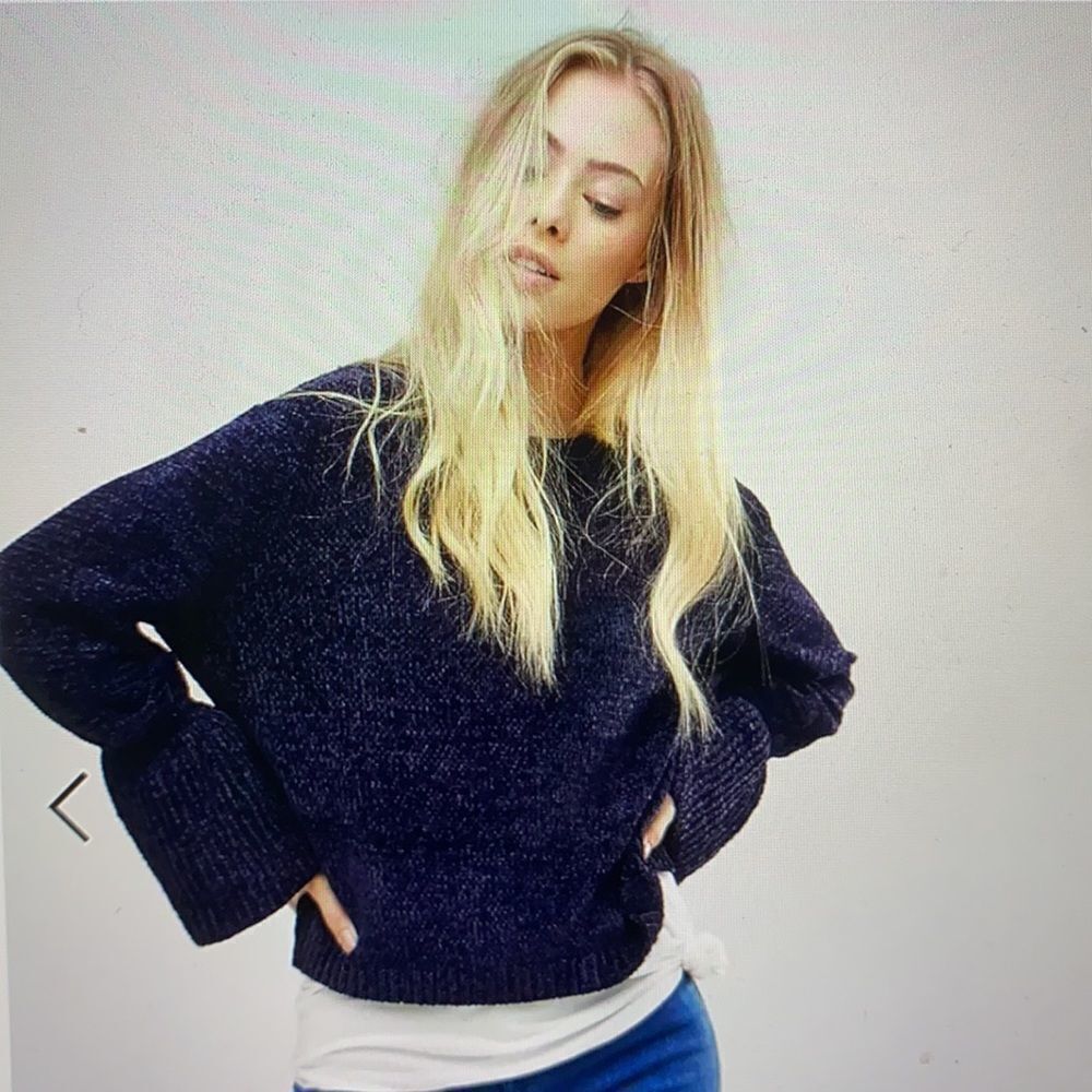 Wild Flower Chenille Sweater with Fluted Sleeves